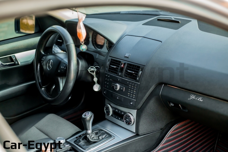 Mercedes C180 2009